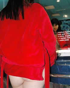 Jennique wants to take a bath