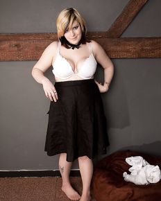 Retro and Glamour Set #6 - Sadie