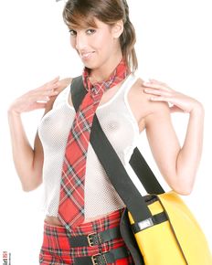 Yasmine - Virtual Girl Set 4