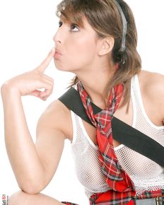 Yasmine - Virtual Girl Set 4