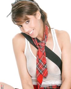 Yasmine - Virtual Girl Set 4