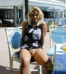 Women and girls out of panties - Set #01