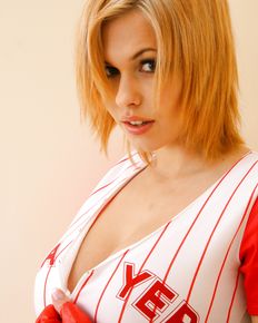 Iga Wyrwal - Only Tease - BaseBall