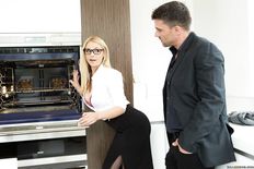 Sarah Vandella - Her First Big Sale