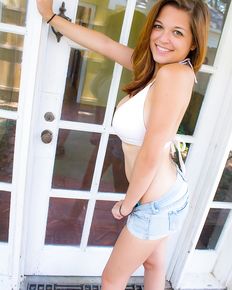 Tessa  - Against The Door