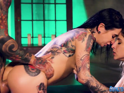 Inked hardcore cockslut gets rode from the rear