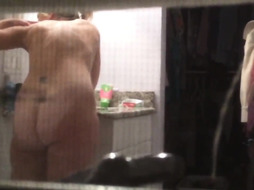 Wonderful wifey with good-sized globes and giant booty window cam comp