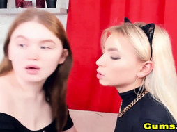 Torrid Lezzie Duo Plays Vulva Together