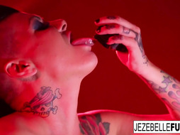 PUBA - THE PORNOGRAPHIC STAR NETWORK - Phat Tittied Black-Haired COUGAR Luvs Masurbating (Jezebelle Bond)