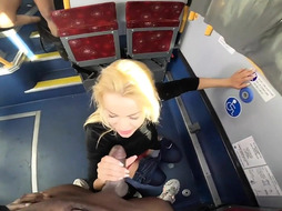 outdoor kiss encounters