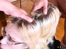 Pretty Stepsister Suck Dick in Front