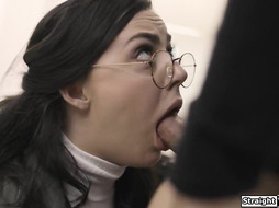 Virgin teen deceived into her 1st fucking