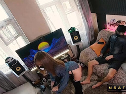 Step Sister Was Fucked by a Huge Cock in