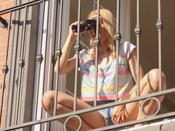 I really want to lick my neighbors pussy