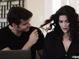 Jay troubleshoot Victoria's laptop and pussy