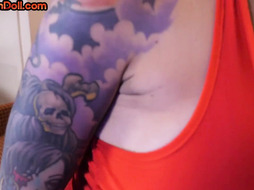 Busty strapon tattooed domina in pantyhose pegs sissy ass