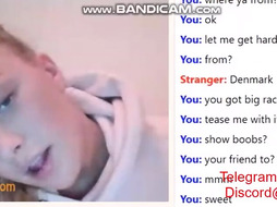 Hot Blonde Omegle Lesbian