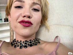 My pussy can't live without her favorite dildo