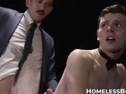 EthanTate spreads wide for Jonah Wheeler's throbbing dick