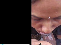 New Instagram Viral Desi lady gives an outdoor blowjob and drinks cum
